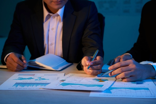 Analyse des Actions de Croissance et de Valeur